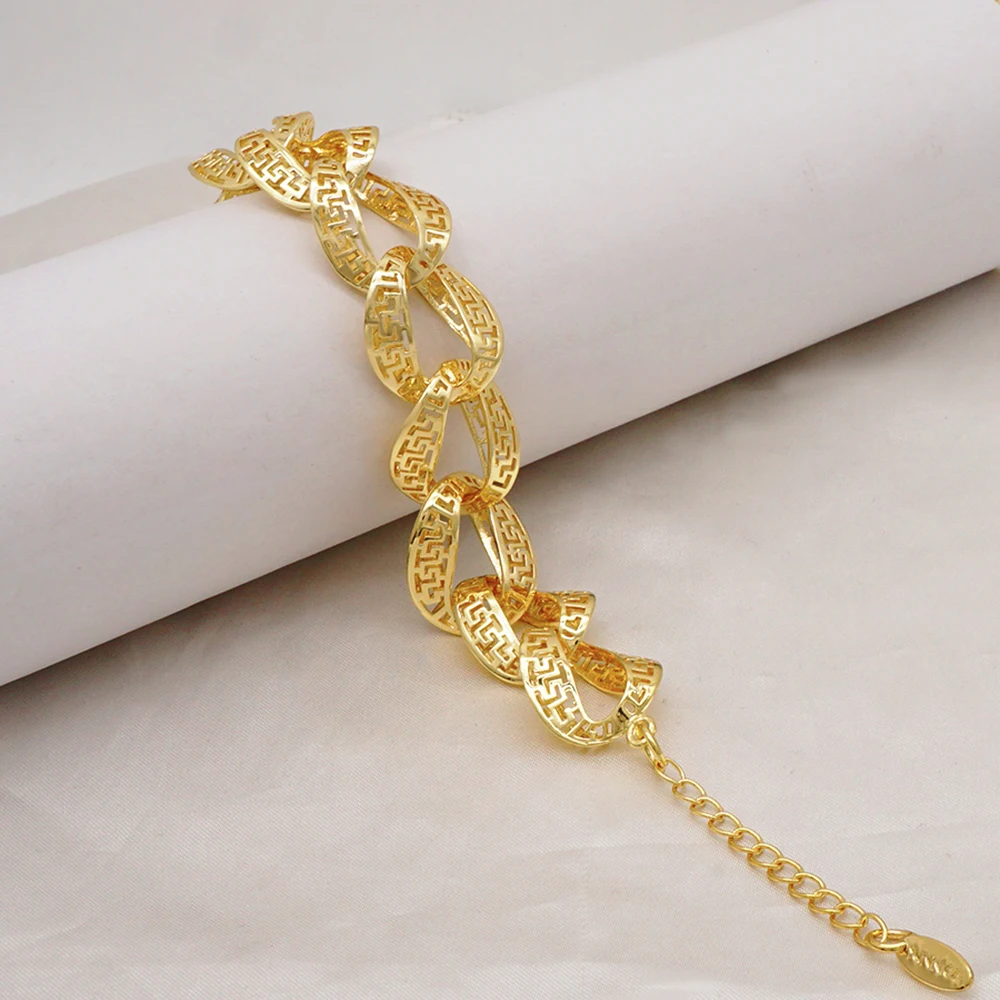 Kanya Jewellers - Peacock model ladies bracelet 🦚🦚🦚🦚 Gold... | Facebook