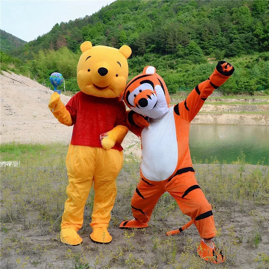 Cosplay Disney Winnie The Pooh Cartoon Costume Walking Doll Costume Puntelli Costume Adulto Cartoon Performance Costume Winnie Bear