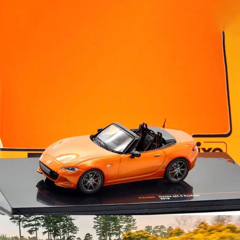 MX-5 NCロードスター赤 ミニカー1/43 1:43 Mazda Roadster NC MX-5 MIATA Red Metallic Diecast Model