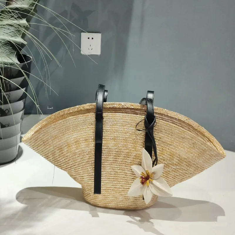 sac de plage, sac en paille, sac tendance, sac femme, mode rock, accessoire été