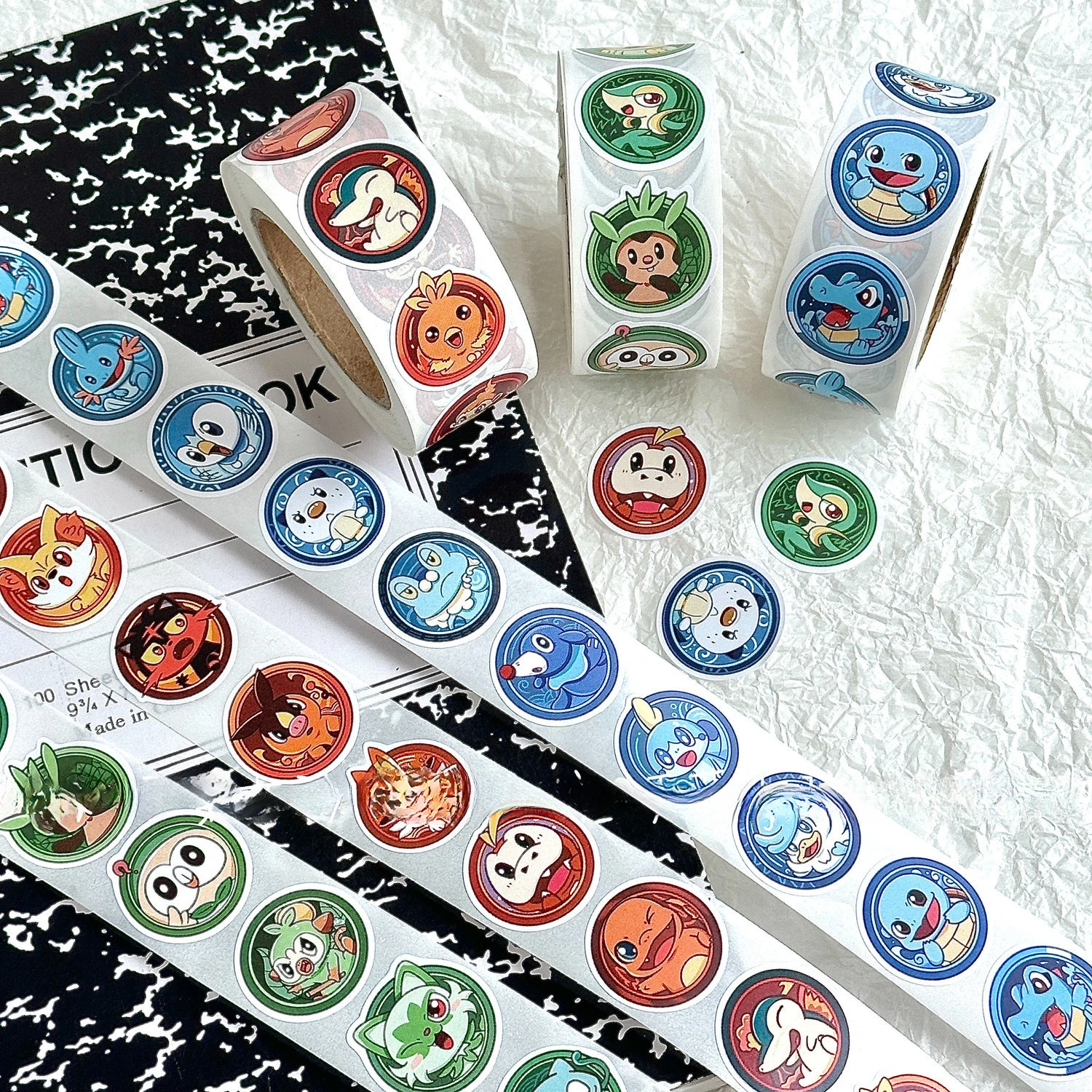 

4-серия, 500 шт./рулон, искусственные Аниме Пикачу, психоделические наклейки, Детские декоративные игрушки, подарки