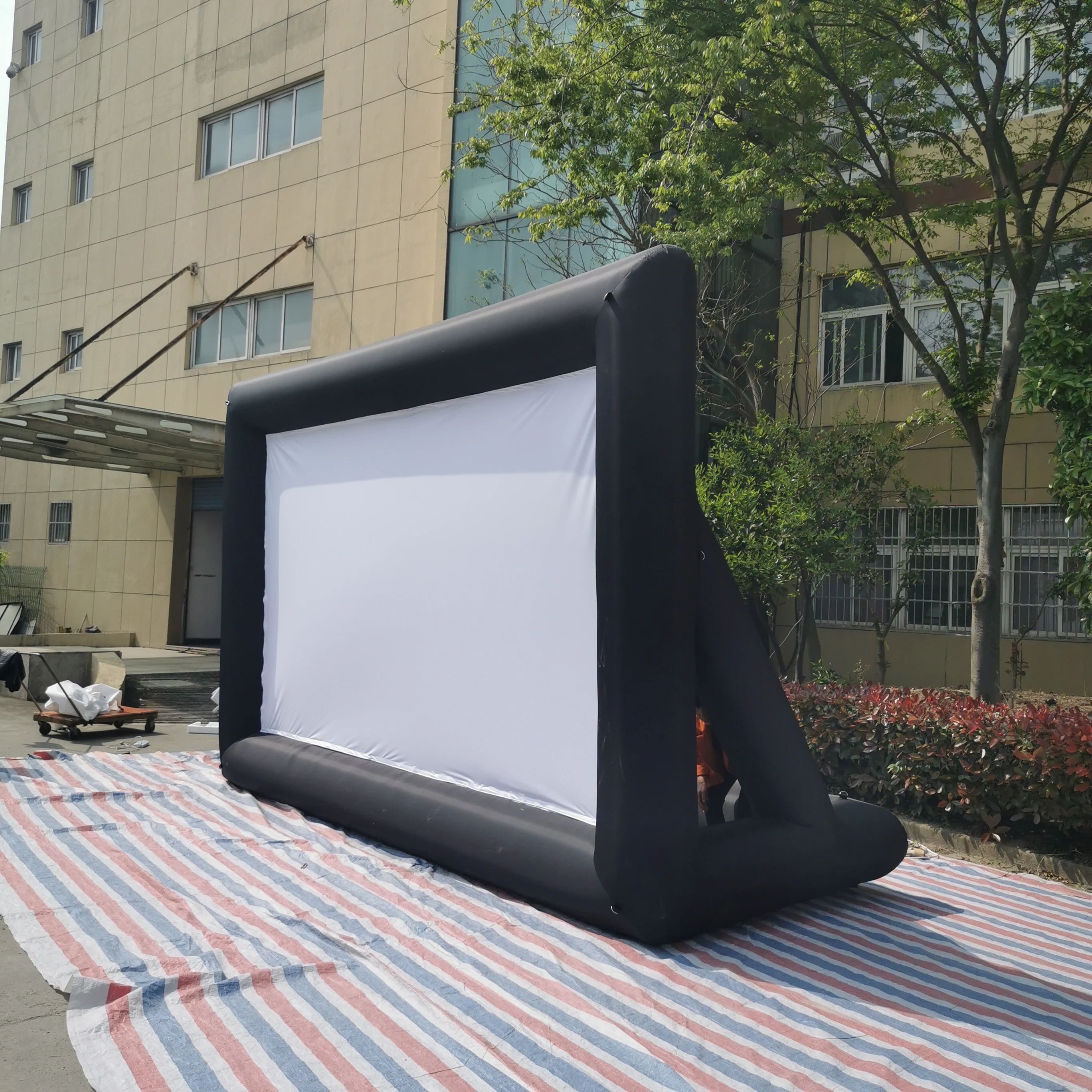 16ft 20ft 24ft Inflatable Projector Movies Screen for Home Movies TV Shows Videos Playing Games Etc 3
