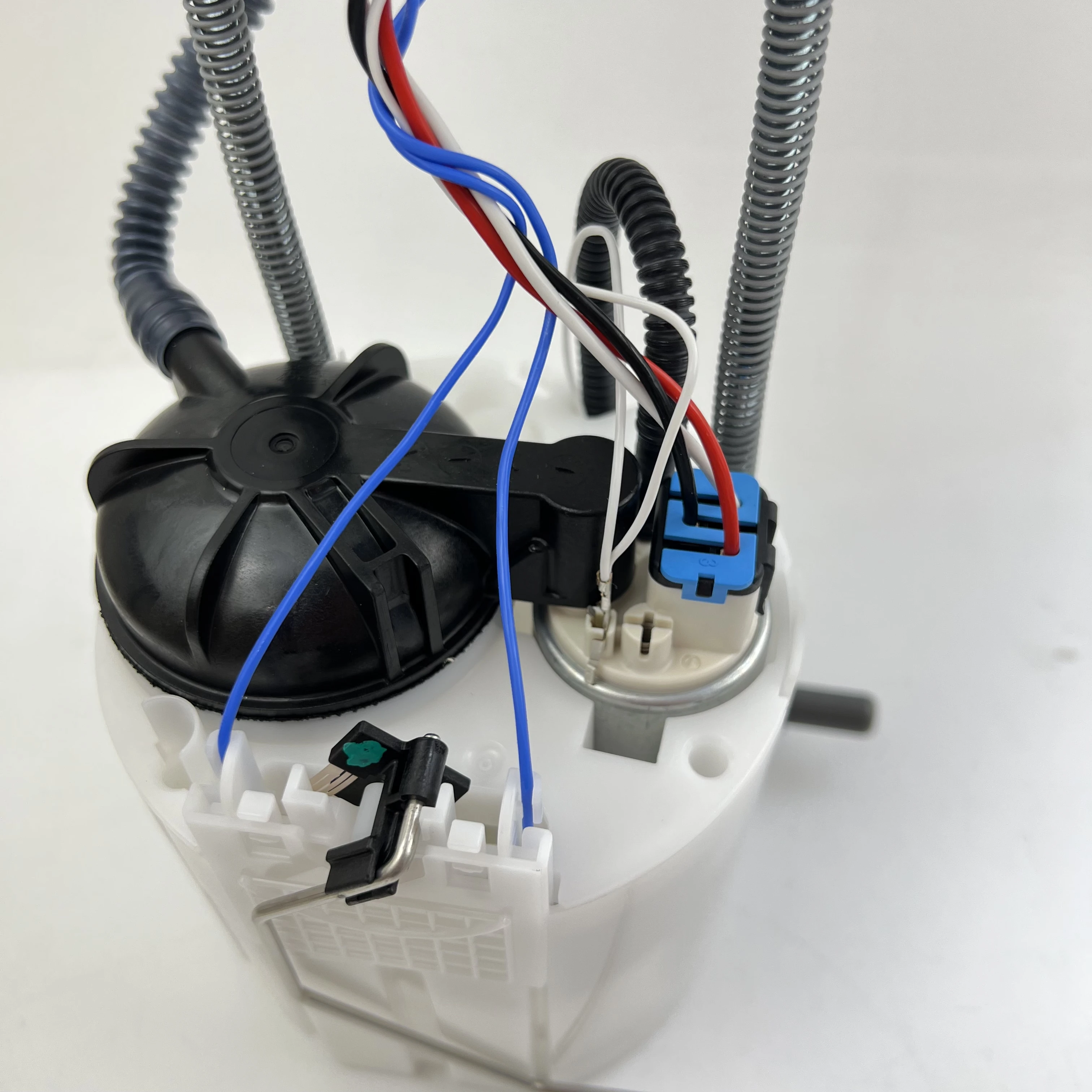 Fuel Pump original 84041983 84401438 84781998 for Chevrolet Vernal  