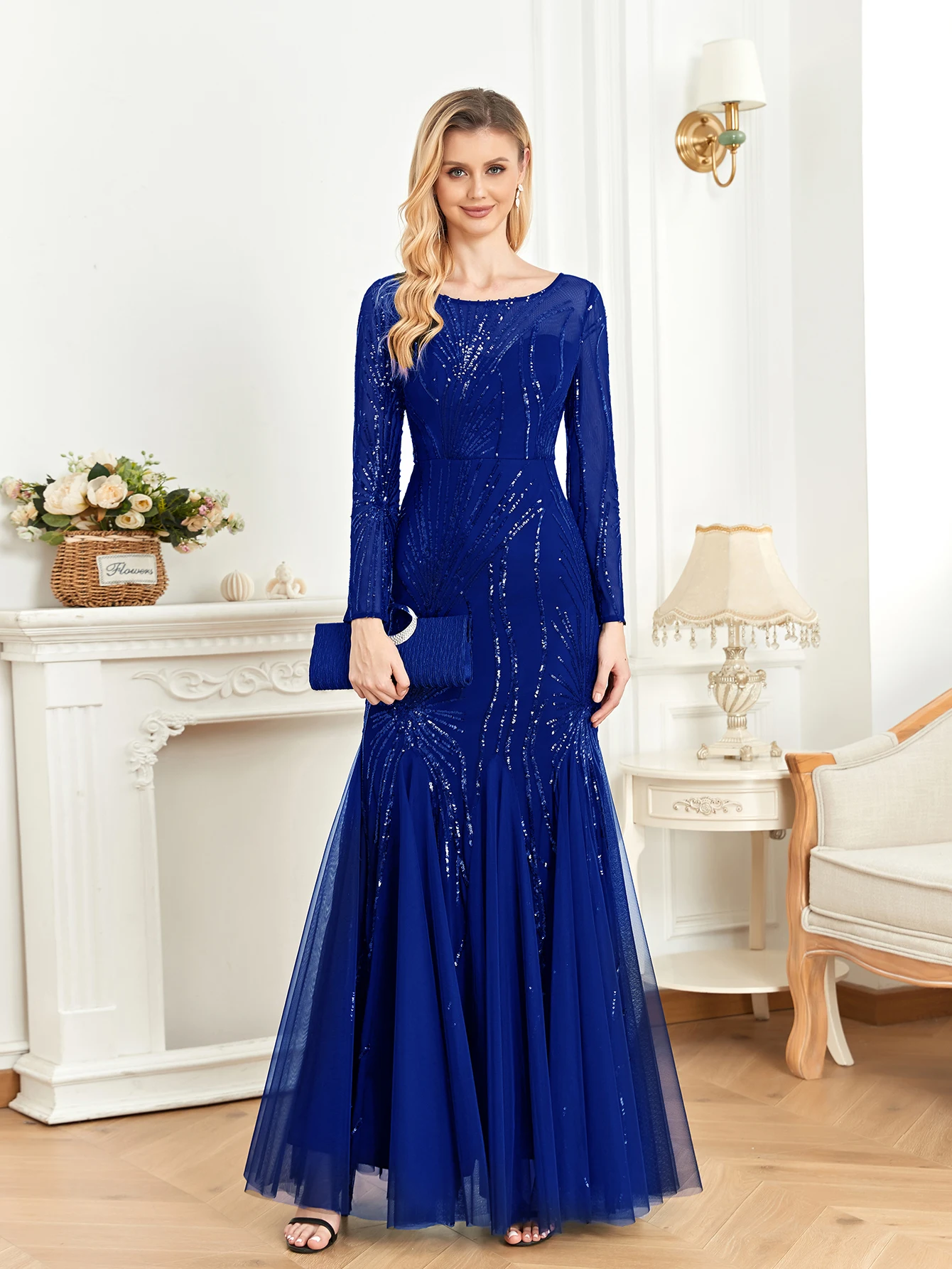 فساتين سهرة أنيقة بأكمام طويلة ترتر تول 2025 فستان...