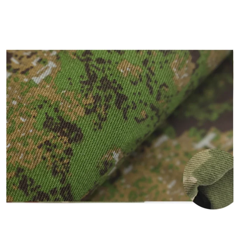 Tessuto Mimetico Geometrico Svedese in Twill di Poliestere e Cotone, Tessuto Camouflage Italiano Greenzone - immagine 2