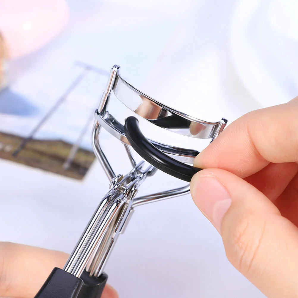 200 Pcs Black Eyelash Curler Refill Pads Strip Gums Replacement Bands Premium Rubber Curler Makeup Tool eyelash Enhancer Beauty