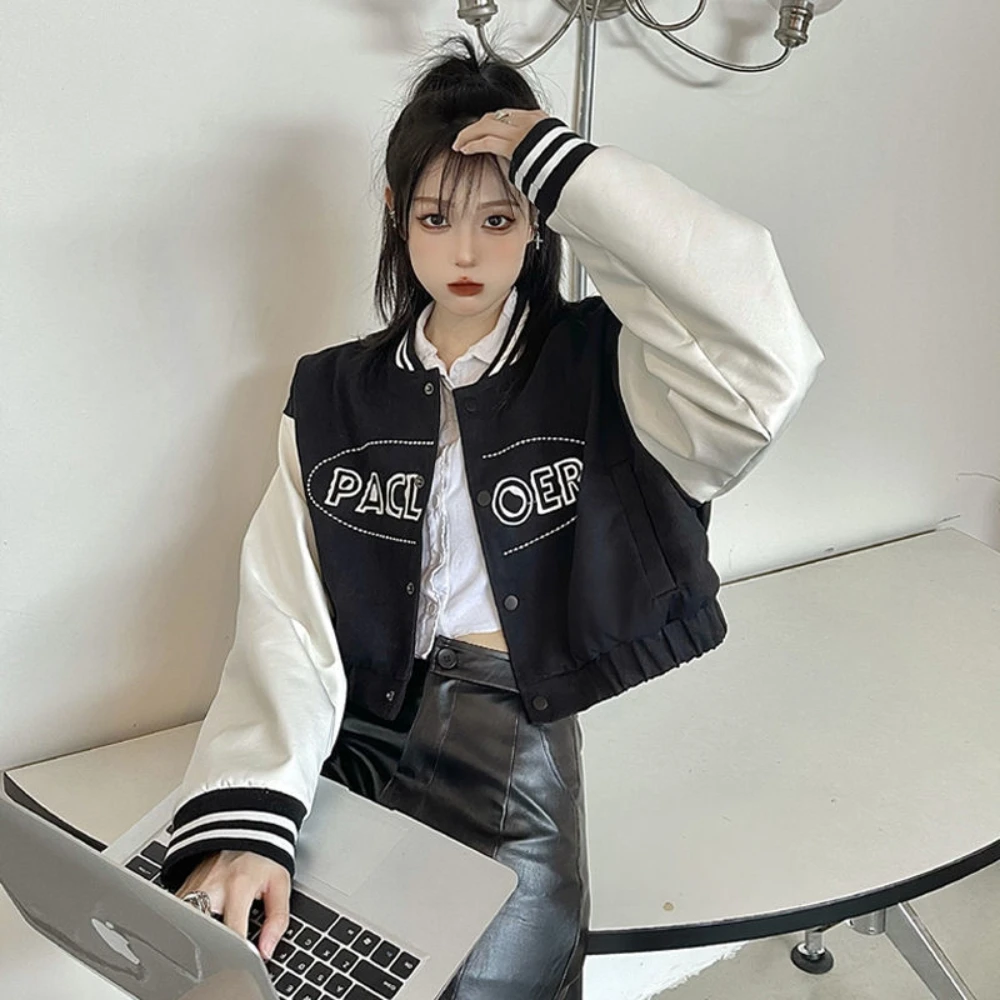

Women 2023 New Causal Fashion Short Hiphop Baseball Jacket Stand Collar Printed Striped Patchwork Single Breasted Coat Plus Size