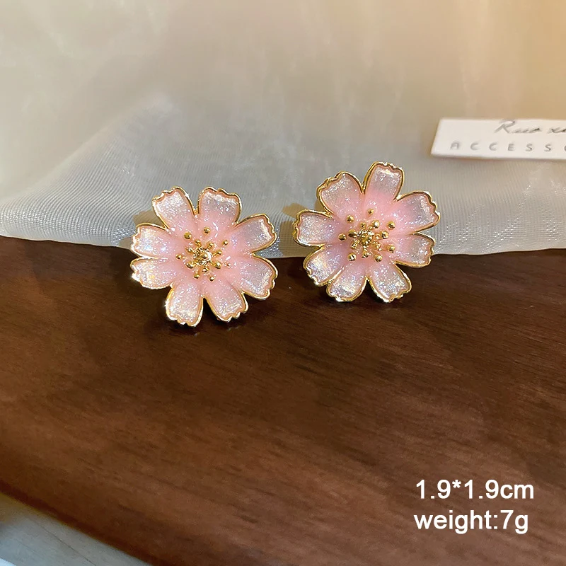 Orecchini pendenti con fiori di nuova moda per le donne orecchini pendenti femminili con perle d'imitazione di cristallo di petali traslucidi di colore bianco rosa