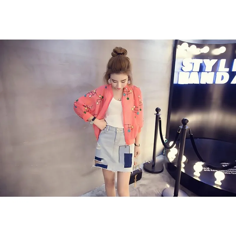 Women Zipper Sweatshirt Short Jacket Summer Sunscreen Clothing Summer Large Size Cardigan Chiffon Quarter Sleeves Tops Coat