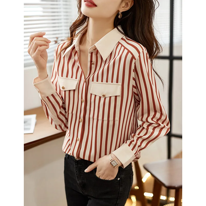 

2023 Spring and Autumn Fashion Western-style Stripe Shirt Female Minority Temperament Commuter Leisure Chiffon Long Sleeve Top