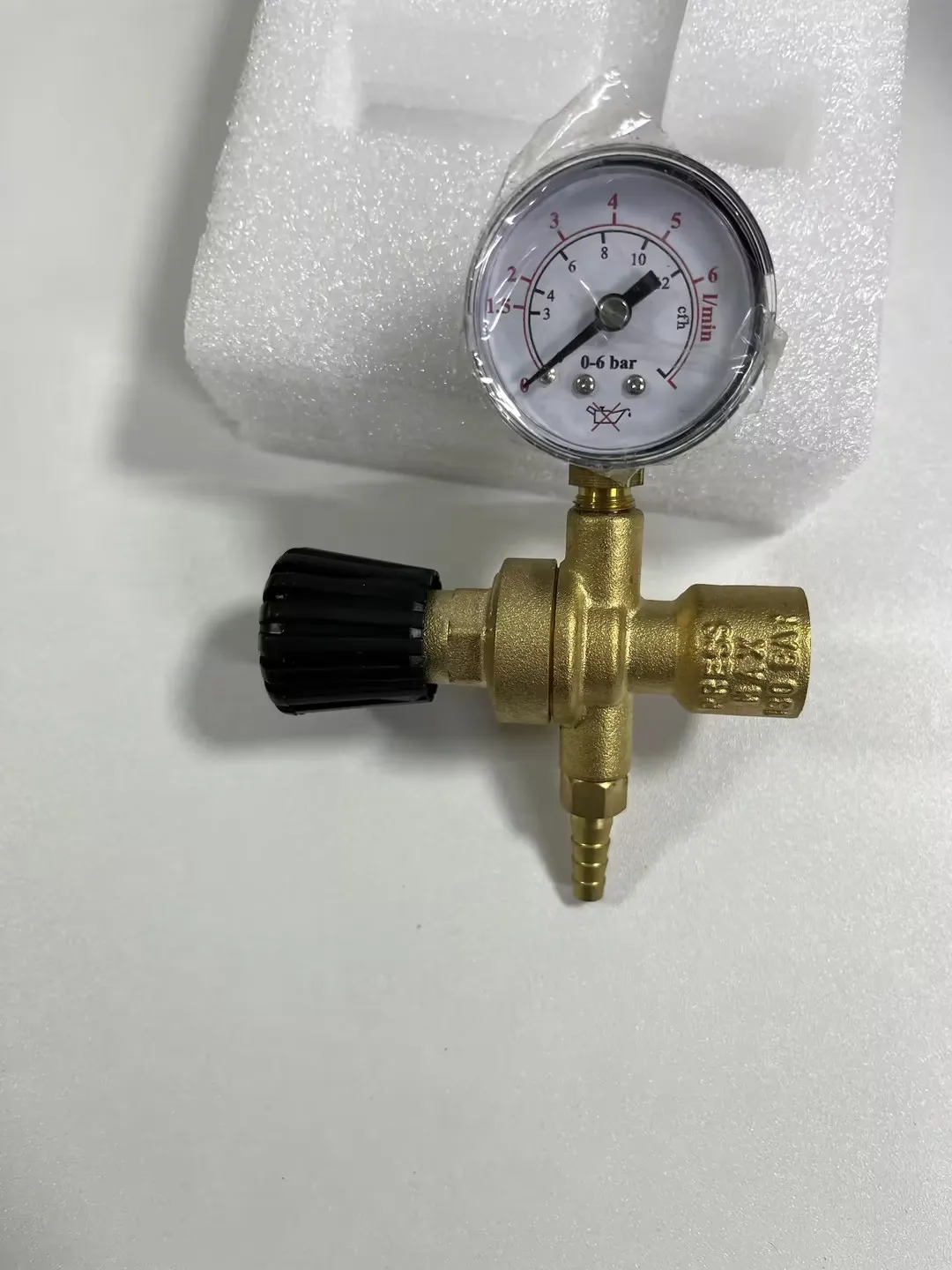 Gas Pressure Regulator Mini Argon Carbon Dioxide Pressure Reducer Pressure Gauge Instrument 36v220V Two Welding Reducing Valve M10 * 1