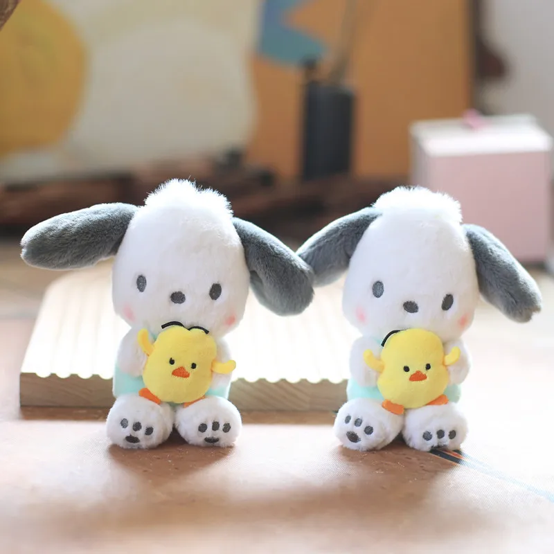 Cute Sanrio Kawaii Pochacco Ciondolo Peluche Bambola Cartoon Puppy Bag Ciondolo Portachiavi Bambola Natale Compleanno Sorpresa Regalo