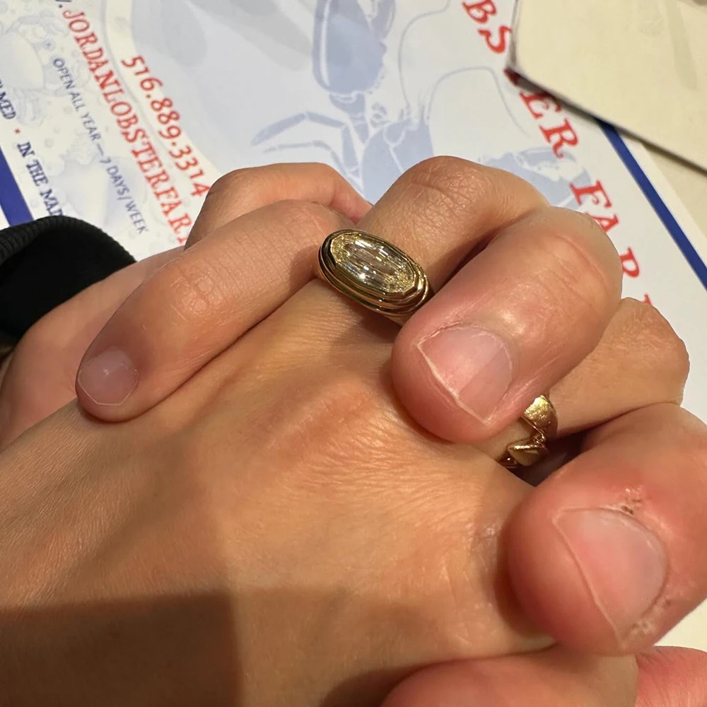 New Charm Oval CZ Zircon Chunky Rings Waterproof Hypoallergenic Thick Sparkling Crystal Bride Wedding Jewelry Accessories Bijoux