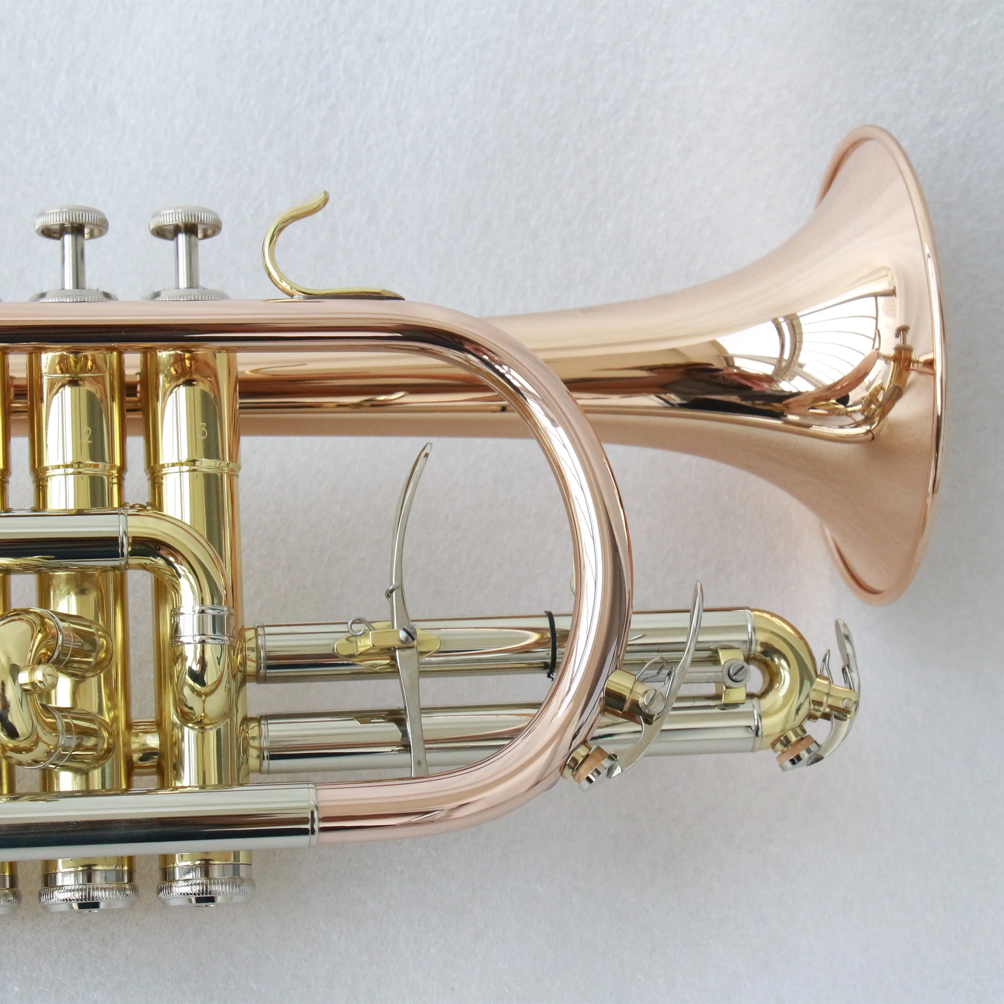 High Quality Bb Tone Cornet Instrument Brass Body Cupronickel Slides Gold Lacquer Cornet Trumpet