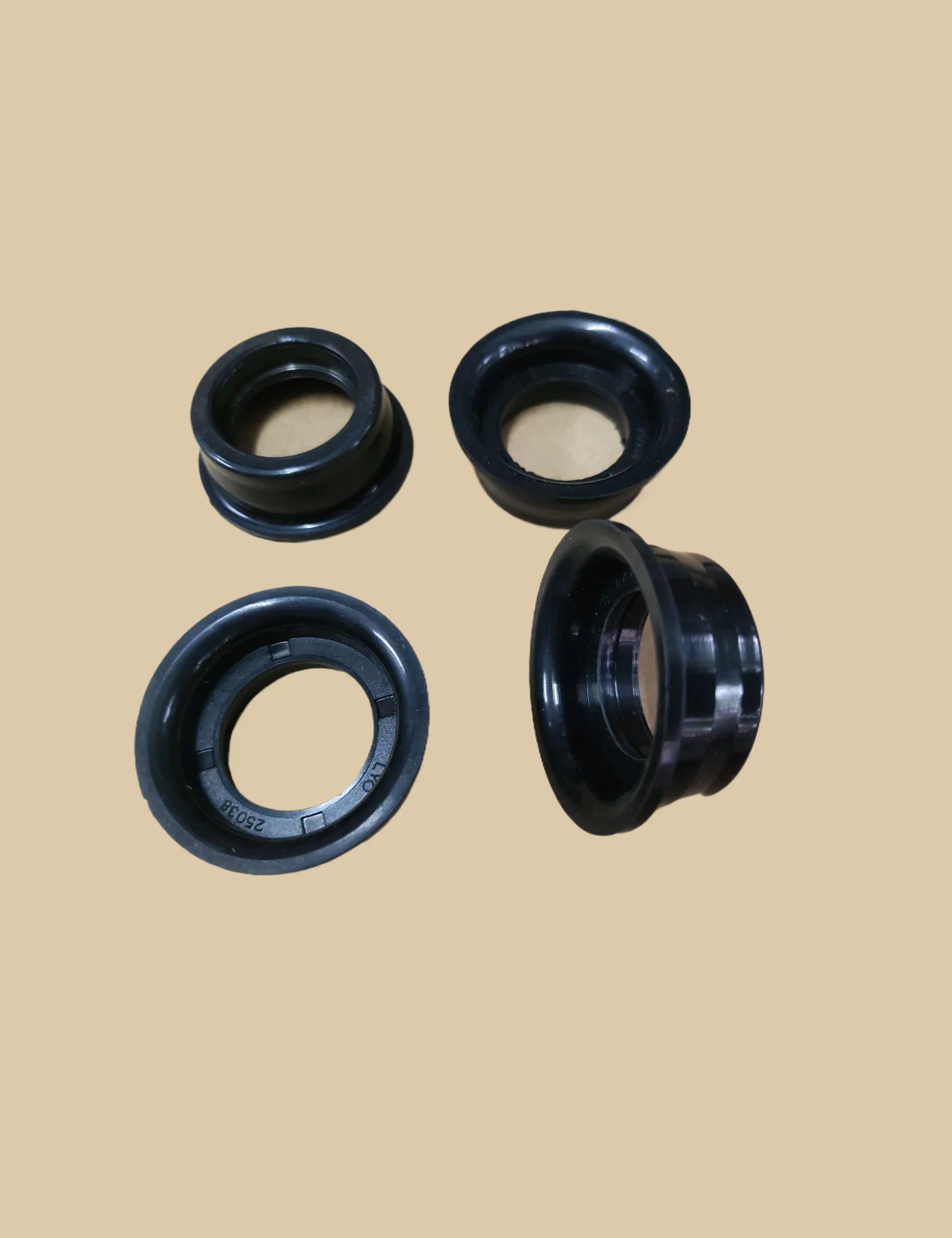 Deli Card Gas Door Cover Pad and Spark Plug Oil Seal MD188435 MD198128 for 4G63 4G64 Rear Drive