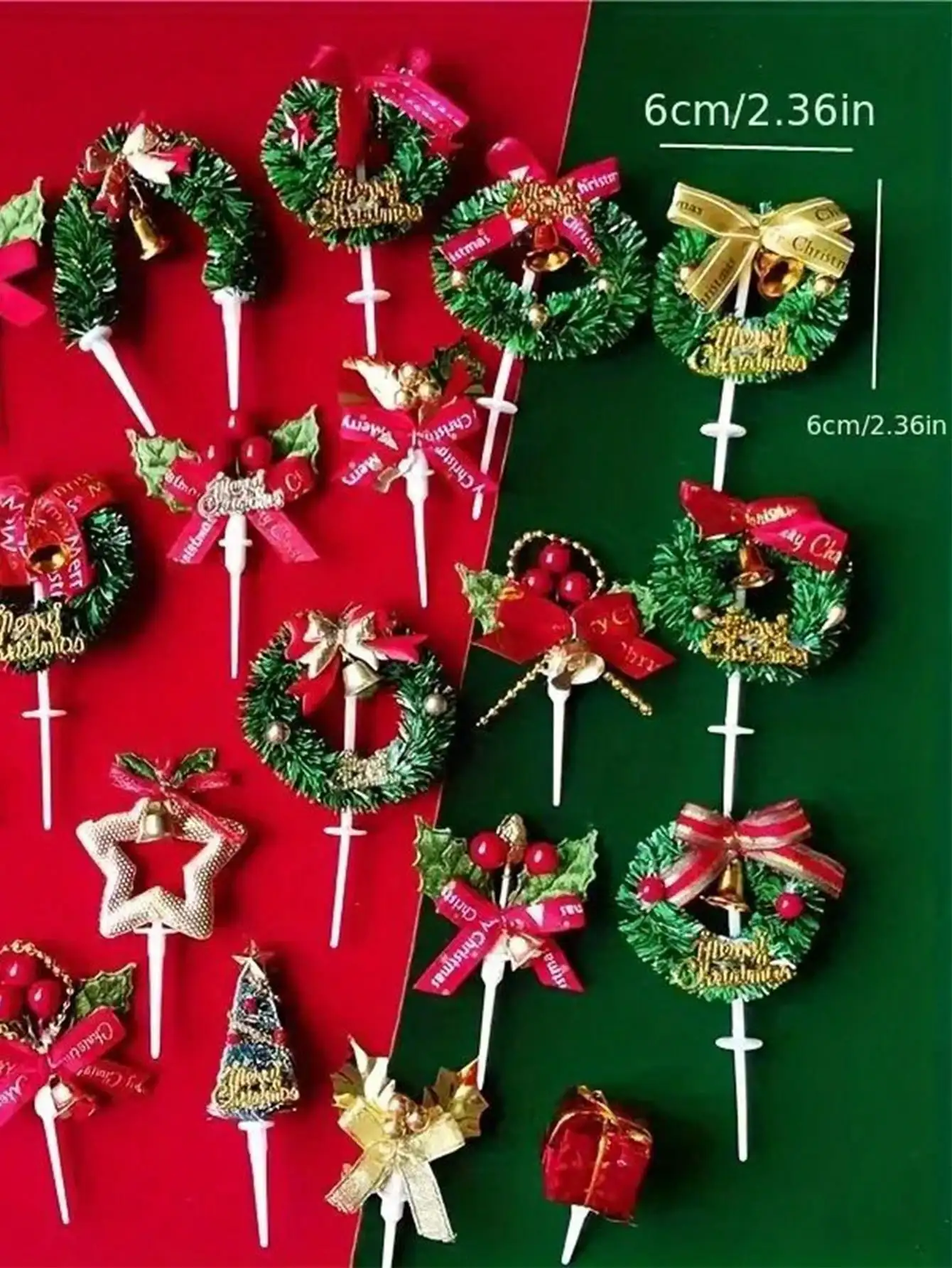 5/10/20pcs Random Christmas Wreath Cake Toppers, Holiday Birthday Dessert Decorations with Bells and Bows