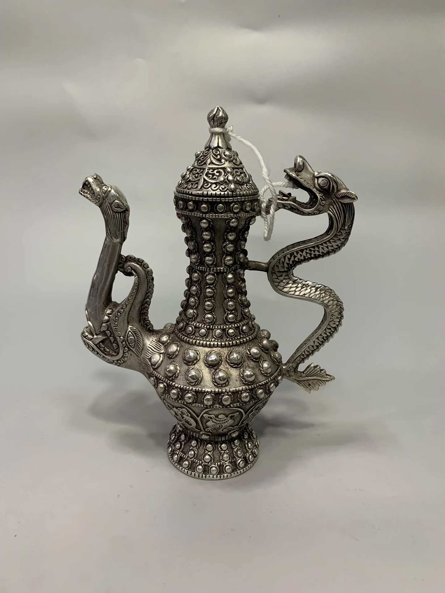 Collectible Chinese Tibet White Bronze Carved Dragon Pearl Pot