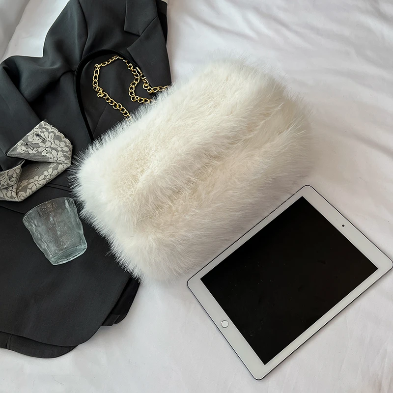 Modische Halbmond-Plüsch-Umhängetasche für Damen, Designer, flauschige Kunstfell-Handtasche, Kette, Unterarmtasche, 2025, Winter-Geldbörse, Klappentaschen – Detail 23