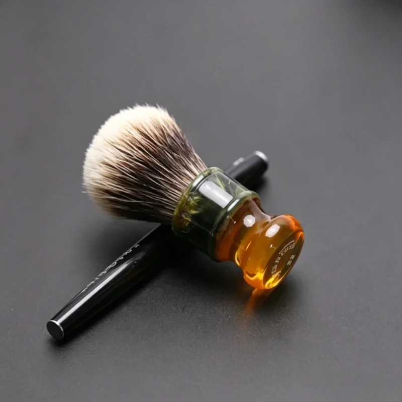 2026 핫세일! YAQI 22MM 사그라다 패밀리아 투밴드 배더 헤어 레진 핸들 남성용 습식 면도 브러쉬