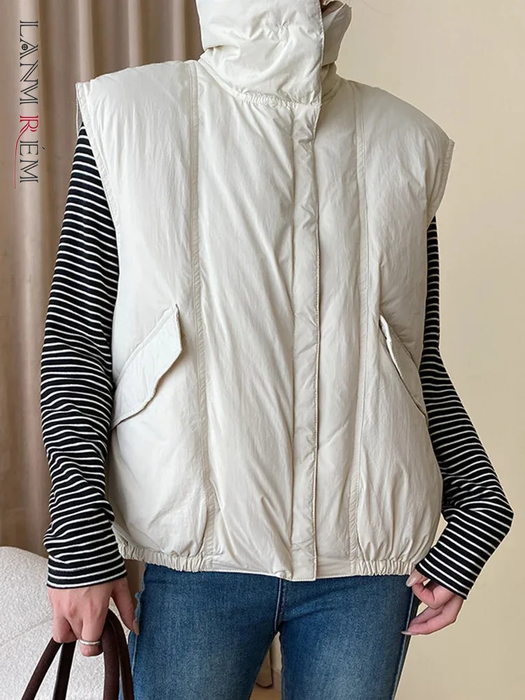 

[LANMREM] Minimalist Solid Down Vest For Women Turtleneck Single Breasted Thick Warm Female Tops 2024 Spring New 26D7956