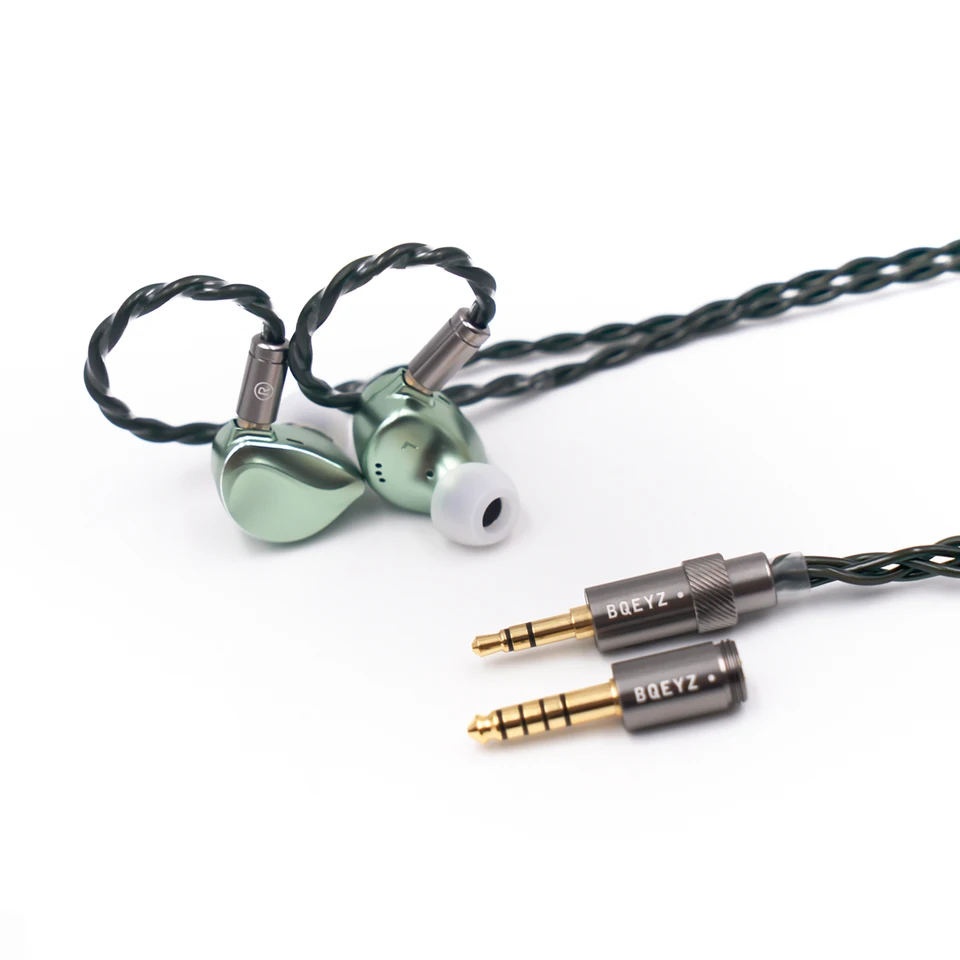 BQEYZ シーズナルシリーズ WINTER 2 IEM ゲーミングイヤホン 有線