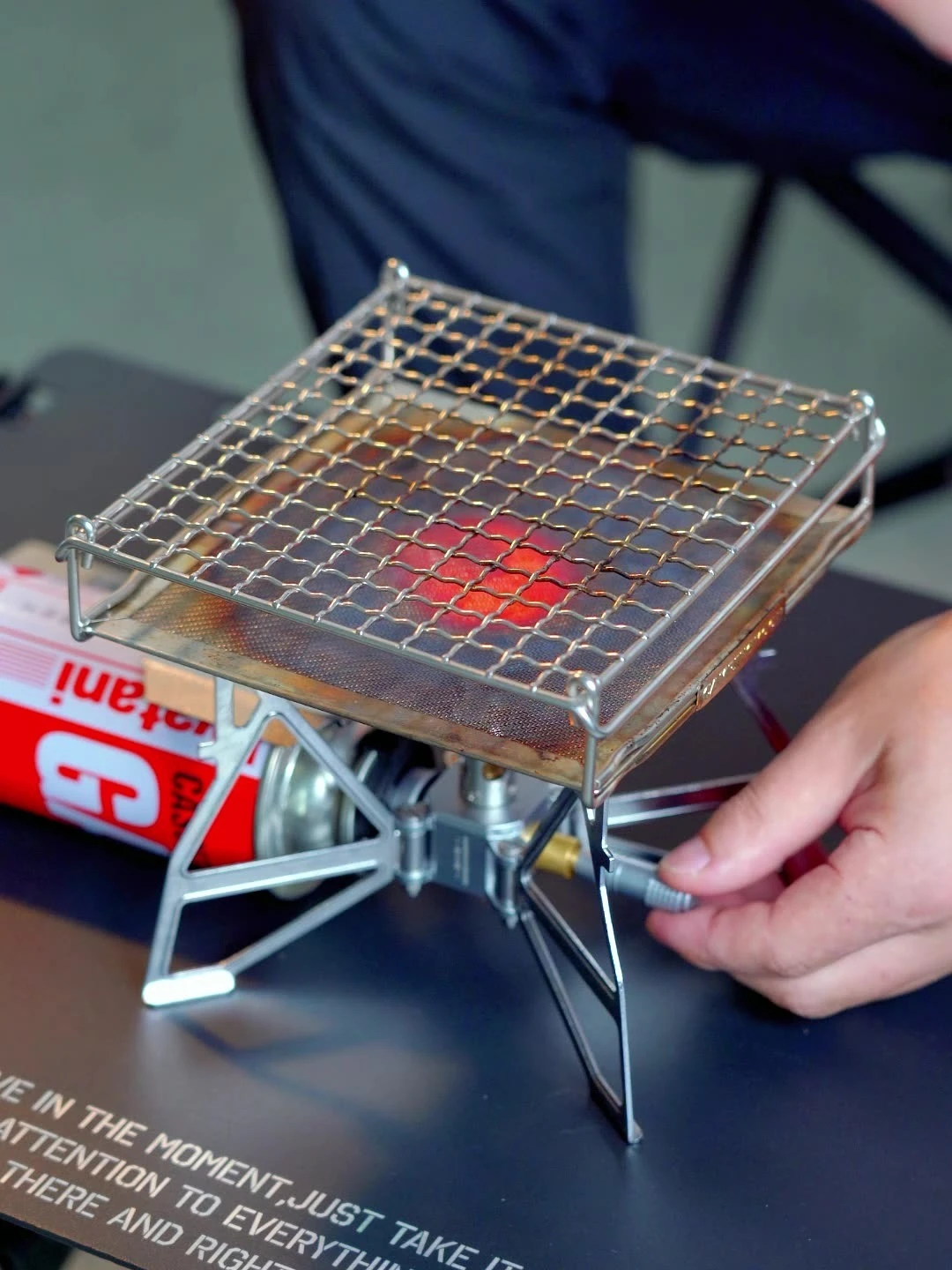 CAMPINGMOON Outdoor Camping 304 Stainless Steel Folding Toast Grill Net Uniform Baking Card style Gas Stove Grill Net 1