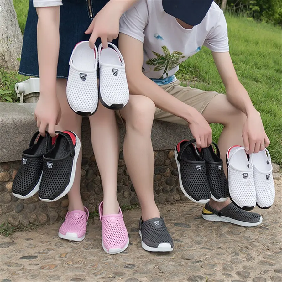 Leather Sandals Garden Shoes Unisex Fashion Beach Sandals Men Anti Slip Thick Sole Slippers Lightweight Summer Flip Flops Garden Shoes Man Women