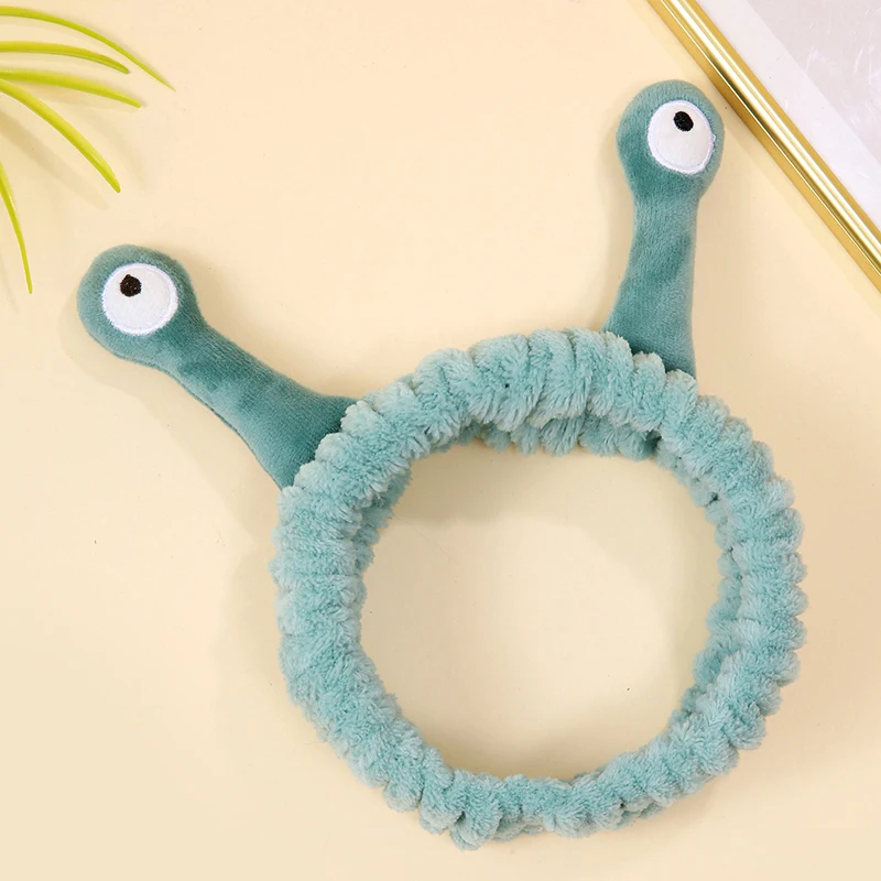 2 Fasce Per Capelli A Forma Di Lumaca Per Donne E Ragazze, In Morbido Pile Di Corallo, Elastiche Per Cura Della Pelle, Make-up, Spa, Lavaggio Viso, Regalo Divertente (Rosa E Verde)