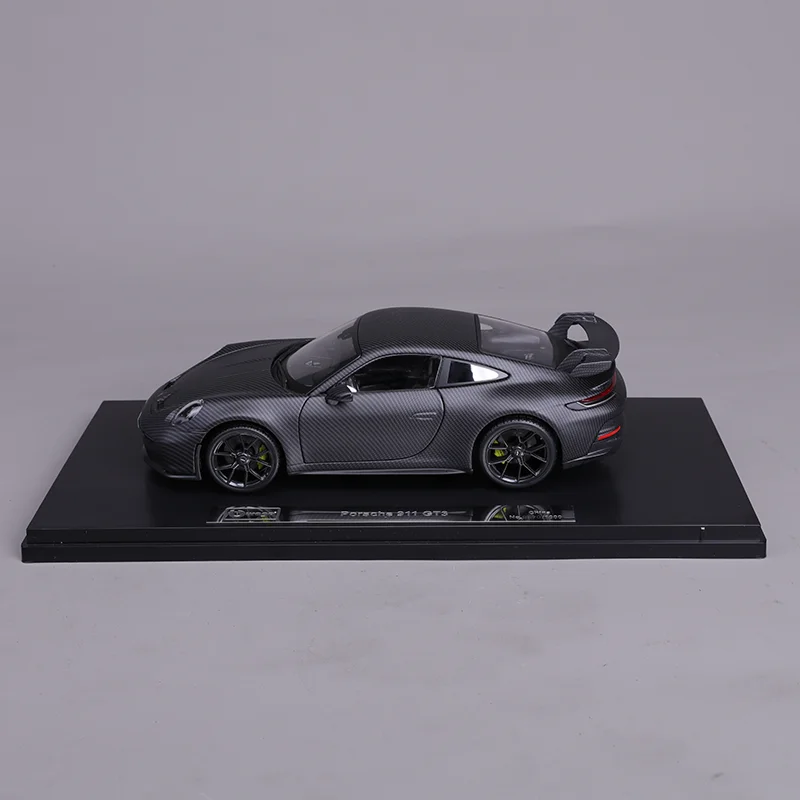 New Bburago 1:18 50th Anniversary Carbon Fiber Porsche 911 Gt3