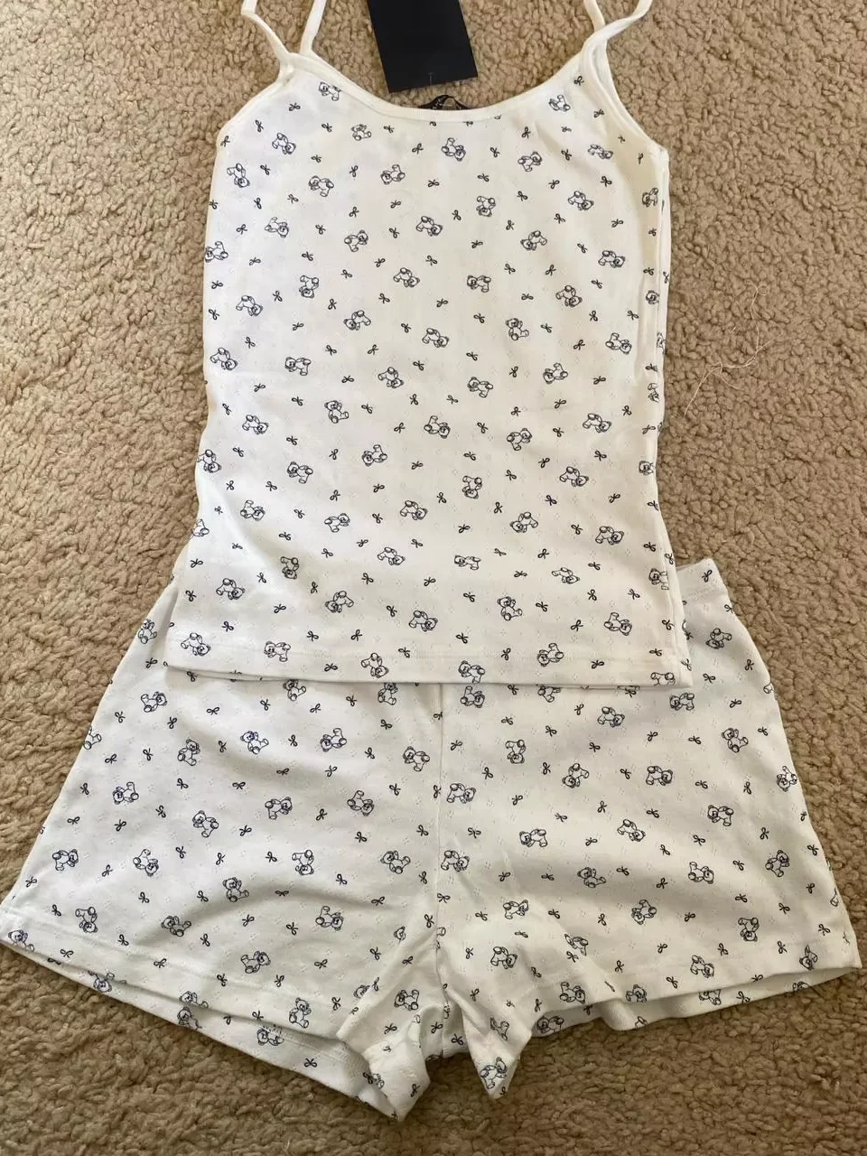 Bears bow eyelet set