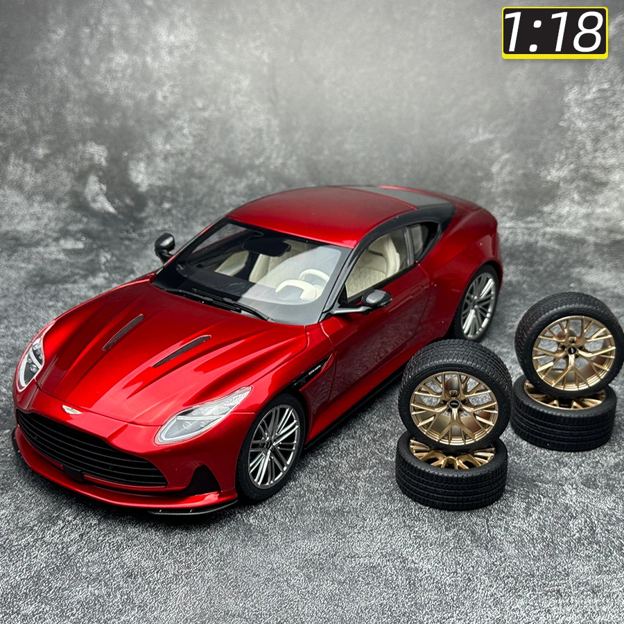 xiaoguang Model 1/18 Aston Martin DB12 die-cast alloy car