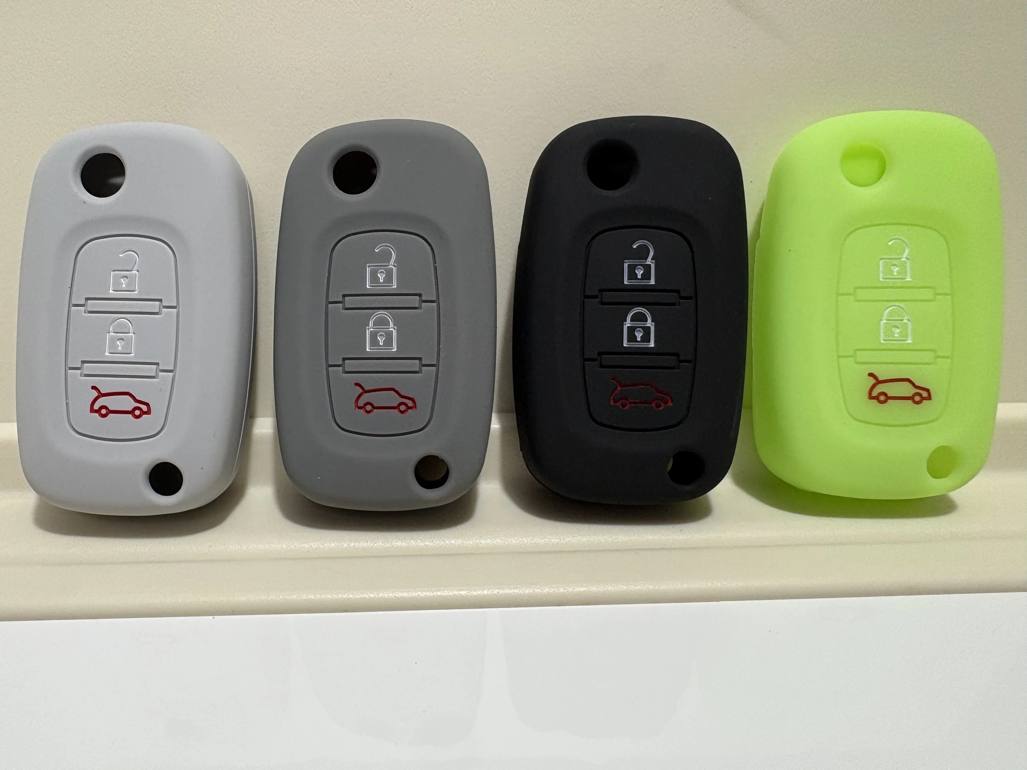 Silicone Rubber 3-Button Car Key Case Cover