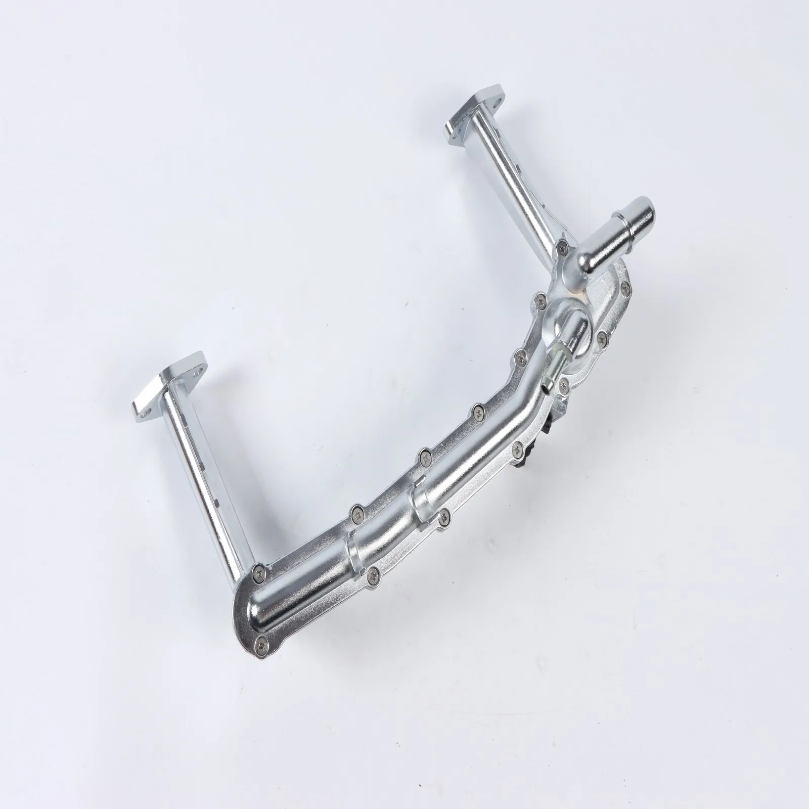 Aluminium-Kühlmittel-Crossover-Heizungsrohr hinten LR109401 für Land Rover LR4 2014–2016 – Detail 4