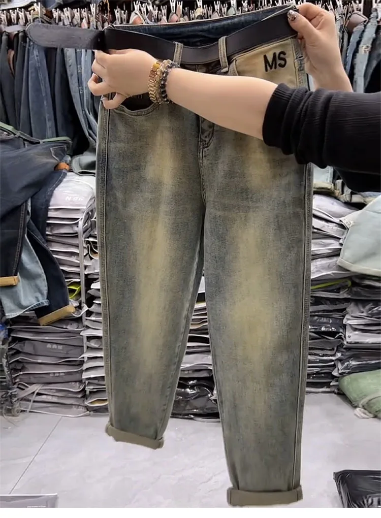 Front close-up of high waist and pockets