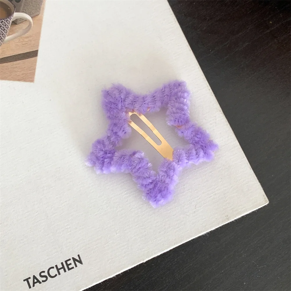 Рисунок 2 - Заколка для волос плюшевая женская