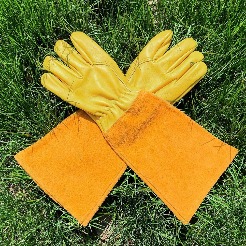 Long Thorn Proof Gardening Gloves work gloves gardening gloves 1 Pair Breathable Leather Working Mitten with Forearm Protection Floral Gauntlet for Women Men