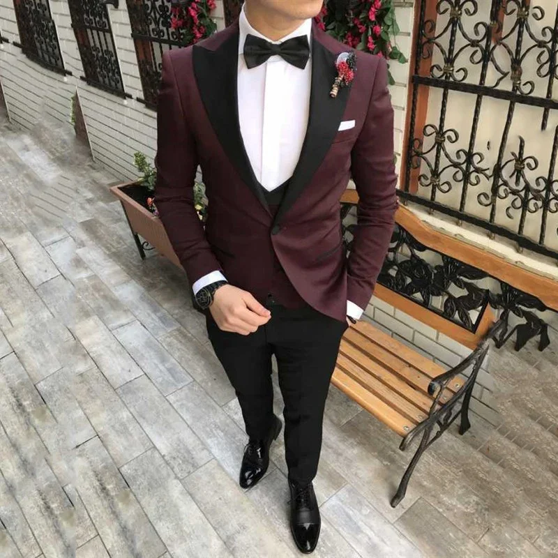 Green Casual Men's Suit Slim Fit Peak Lapel Prom Tuxedos Business 3 Pieces Set for Wedding Grooms(Blazer+Vest+Pants)