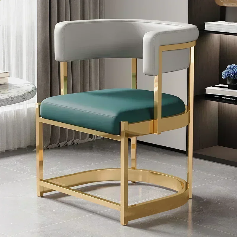 Slide image b69df3606eb04a9e87ae9cdc07a25e1d