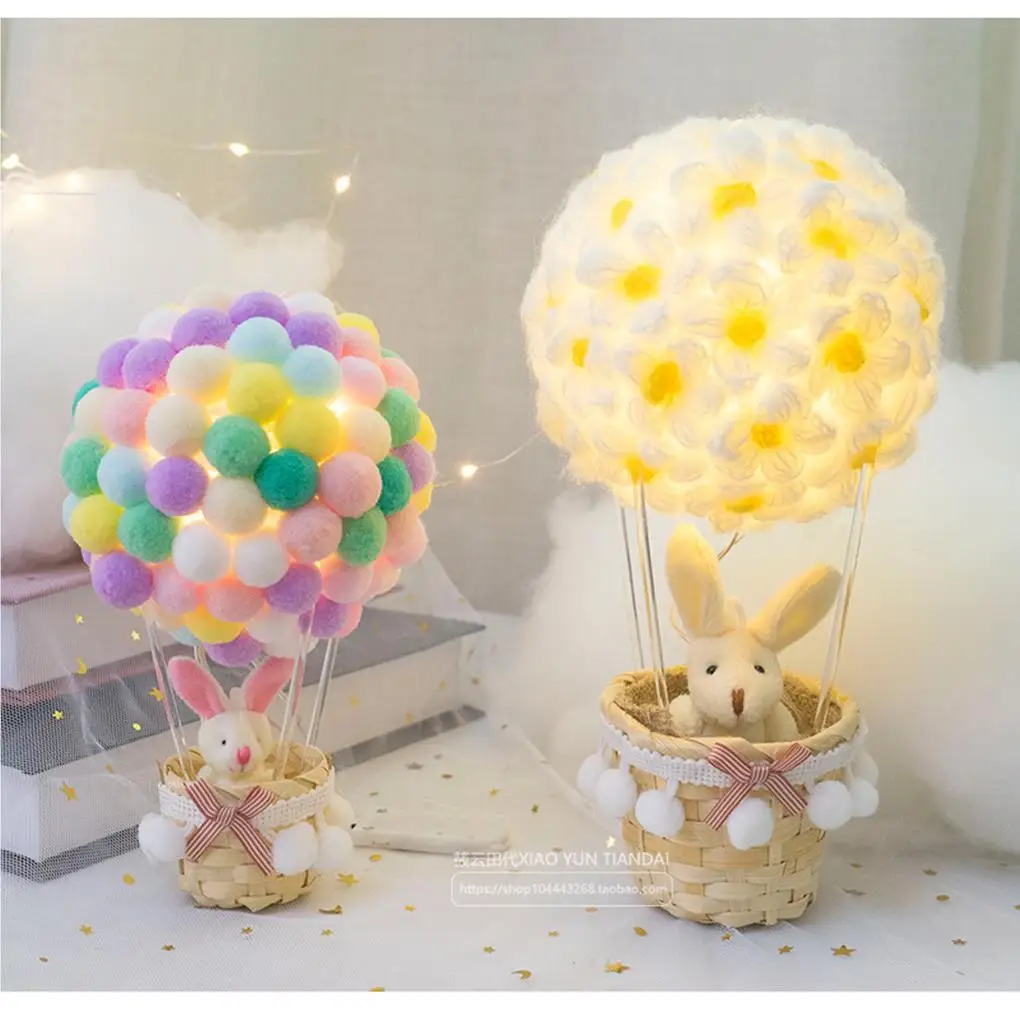 Hot Air Balloon Night Light Handmade Table Desk Lamp Decorative Light With Rattan Basket For Home Lighting Decoration