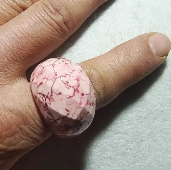 

Женское кольцо с бирюзовым камнем, 1 шт.