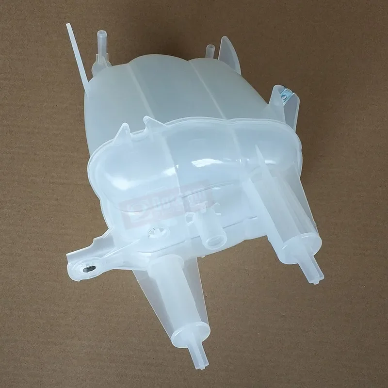 Coolant expansion overflow tank reservoir for Citroen Jumper Fiat Ducato Peueot Boxer 1358583080 1323.KJ coolant expansion tank
