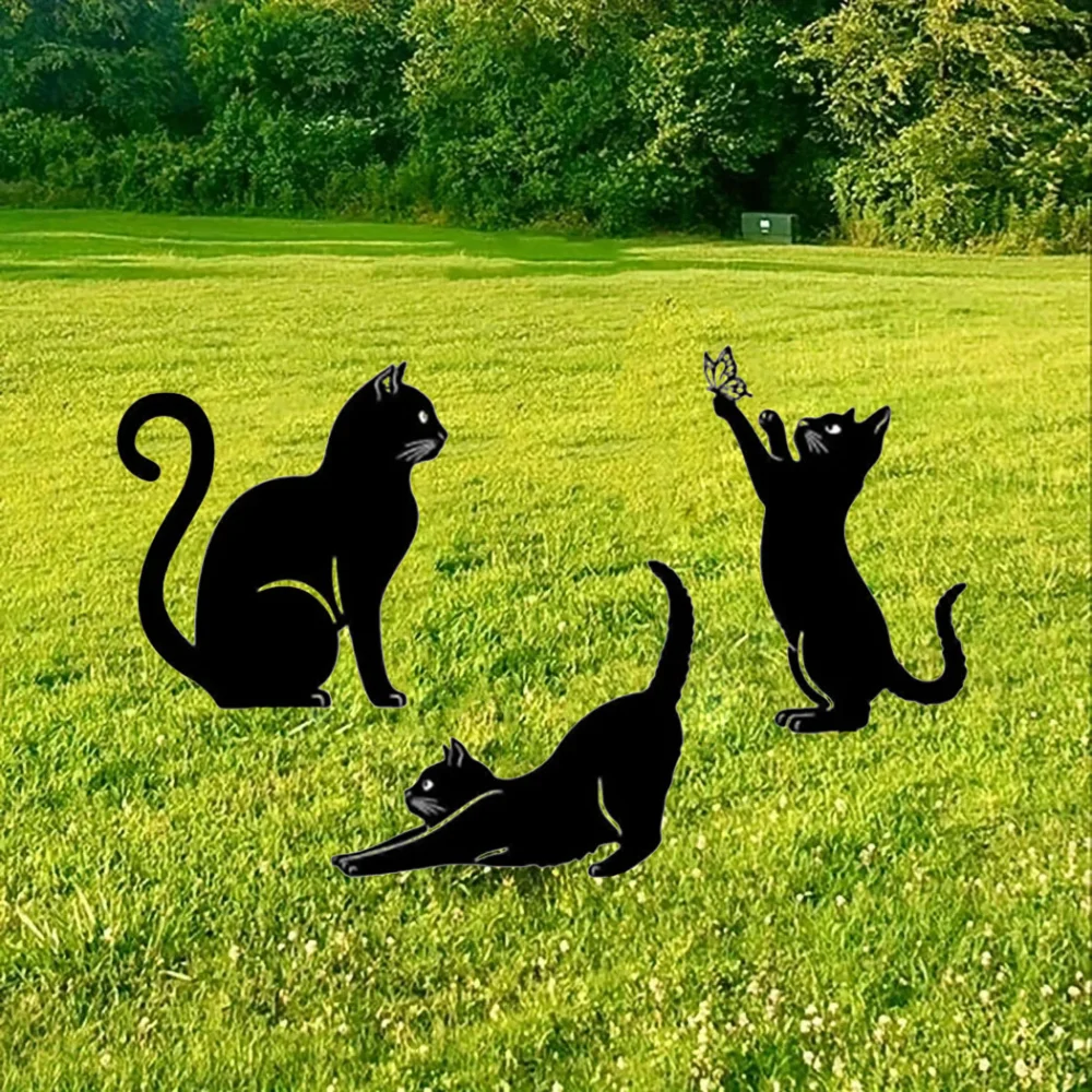 Charming Cat Family Garden Stakes â€“ Decorative Cute Cat Silhouette, Ideal for Yard, Garden, and Lawn, Elegant Outdoor Statues