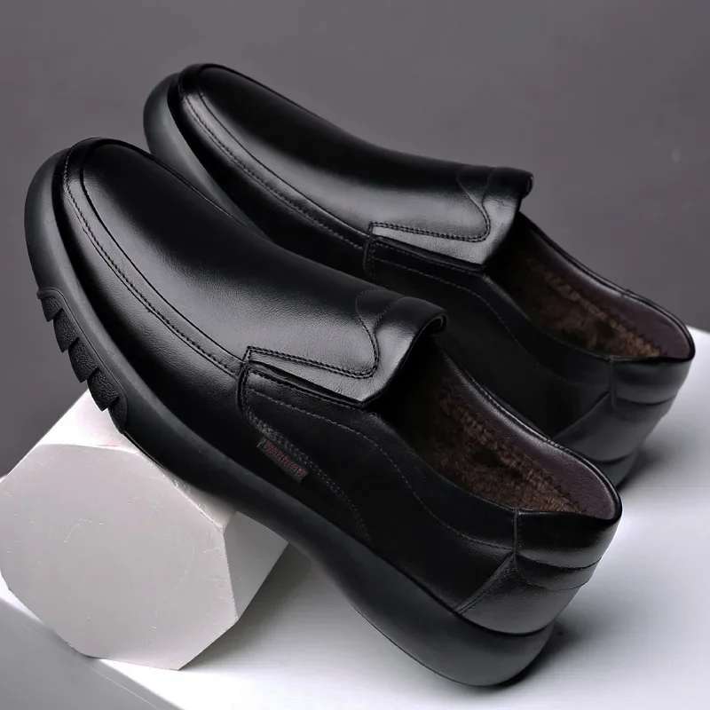 Men Handmade Genuine Leather Plush Warm Shoes 37-47 Soft Anti-slip Rubber Work Loafers Casual Leather Business