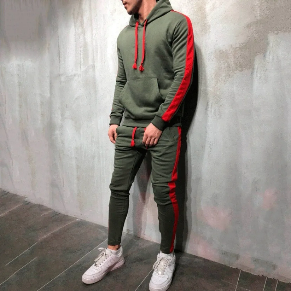 

Men's Hooded Patchwork Solid Color Sports and Leisure New Sweater Set