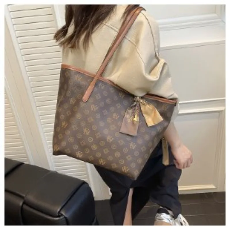Elegante Borsa Fasciatoio da Festa di Design per Donne, Borsa a Tracolla in Pelle di Lusso di Grande Capacità per Serate Eleganti - immagine 6