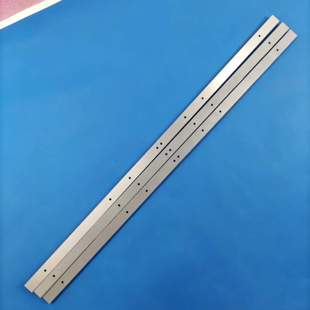 LED Backlight For IC-A-HWT32D042 B2C6 D6Z6 180-W00-320000H 1pcs = 10lamp