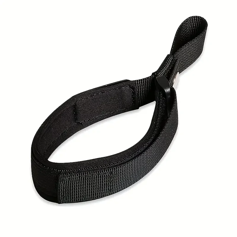 pet anti fall wristband automatic retractable leash for dogs non slip adjustable dog walking strap convenient for taking   details 4