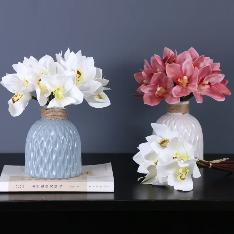 Fiori Artificiali Cymbidium Bouquet Lattice Fiore Finto Casa Soggiorno Camera Da Letto Decorazione Simulazione Piatti Pianta Verde