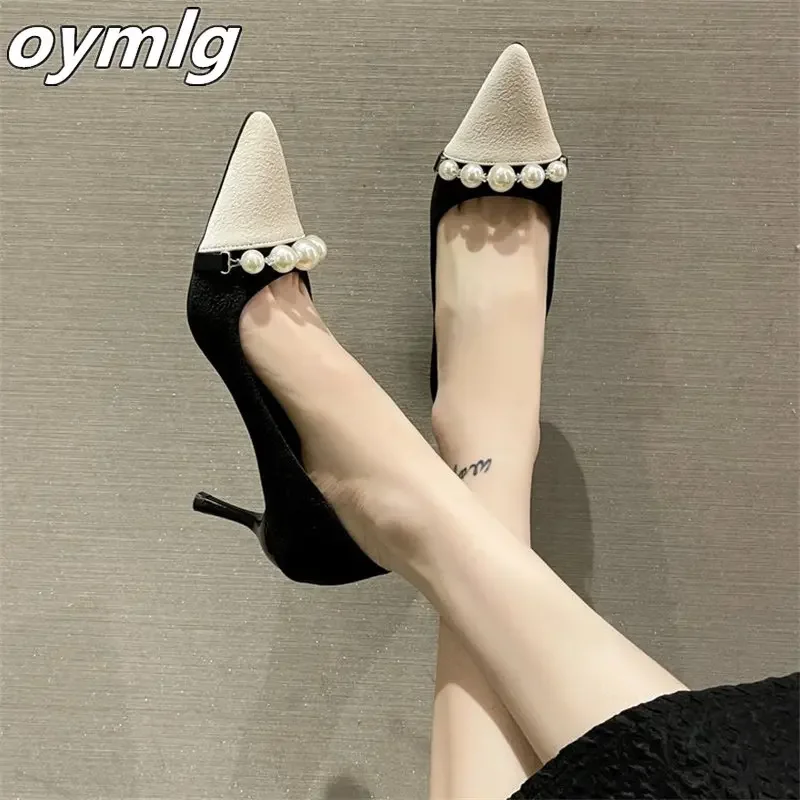 

High-heeled women's 2024 new design sense, minority temperament, celebrity color-blocking pointed thin heel pearl single shoes