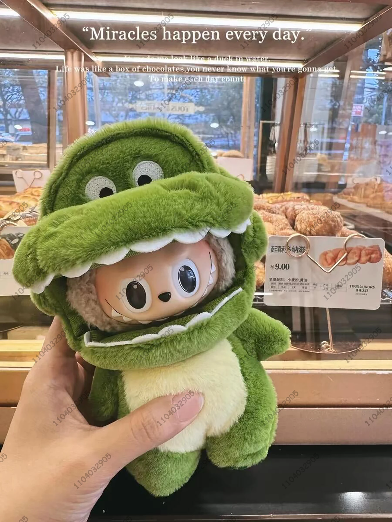 Labubu The Monsters Clothes Big Dinosaur Suit Costume Vinyl Doll 1:1 Replica Action Figure Bag Charm Bag Pendant Gift Toy